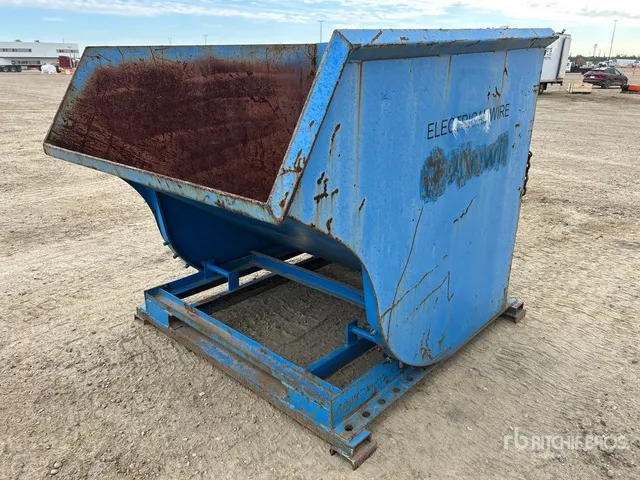 4 ft 7 in Self-Dumping Hopper