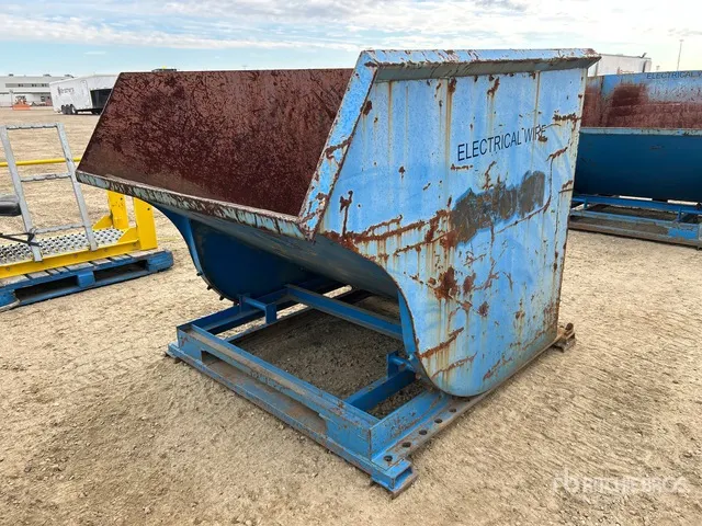 4 ft 8 in Self-Dumping Hopper