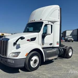 2017 Peterbilt 579 S/A Day Cab Truck Tractor