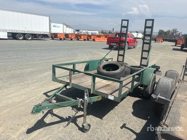 1995 Carson 10 ft S/A Utility Trailer