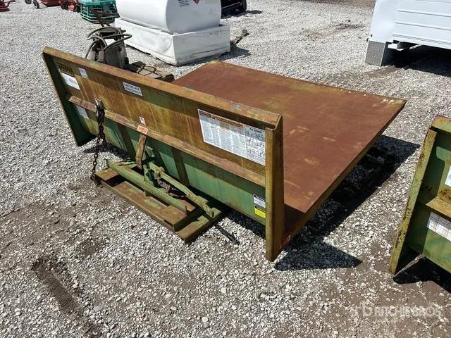 Self Dumping Platform