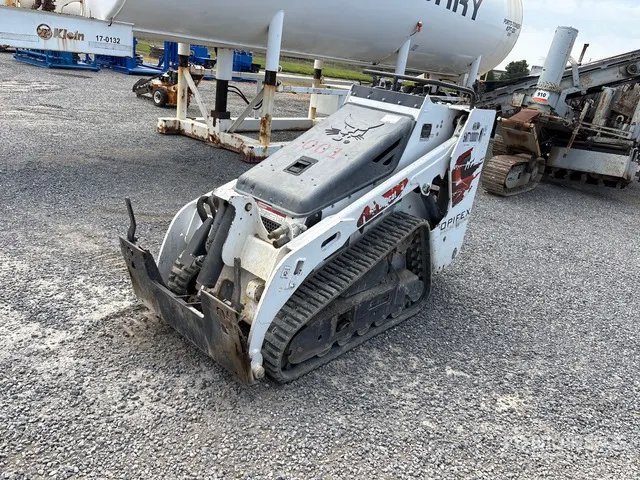 2022 Bobcat MT100 Mini Compact Track Loader