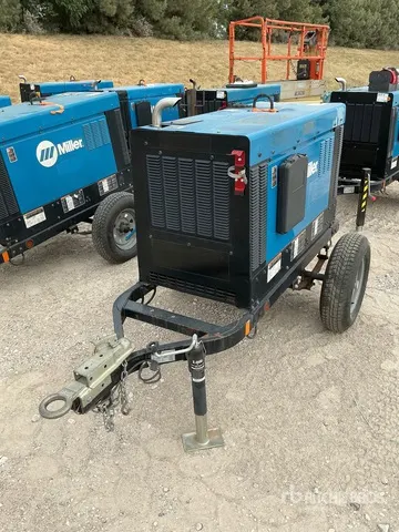 Miller Electric BB400PRO Engine Driven Welder