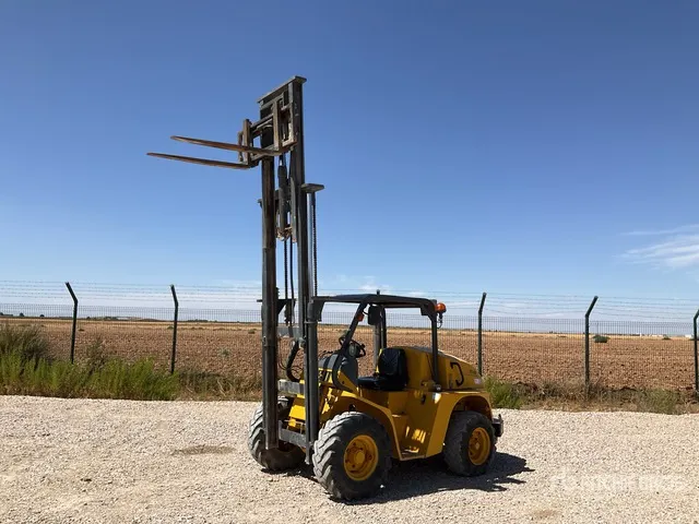 2007 Uromac DTH 2000 DE Rough Terrain Forklift