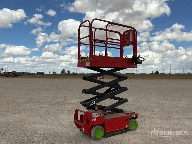 2008 Manitou 78XE Electric Scissor Lift
