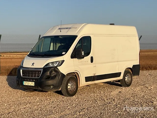 2021 Peugeot Boxer Van Truck
