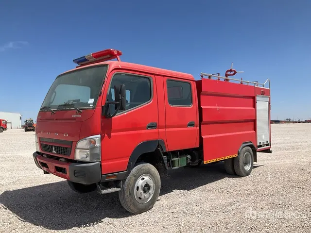 2019 Mitsubishi Fuso Canter 4x4 Crew Cab Fire Truck