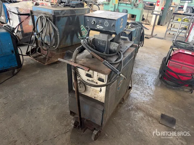 300 A Mobile Multi-Process Electric Welder