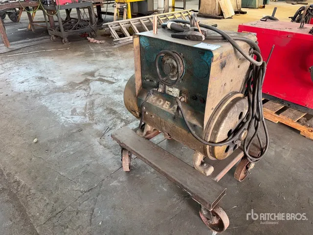 Hobart M-300 300 A Skid-Mounted Multi-Process Electric Welder