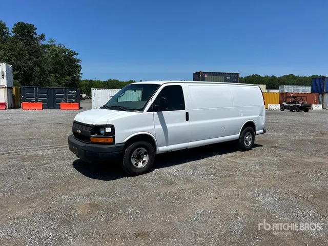 2014 Chevrolet 2500 Cargo Van