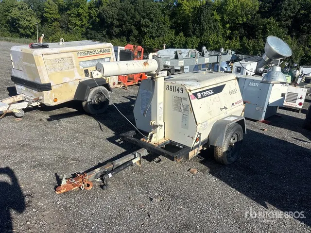 2011 Terex AL4000 6 kW Light Tower