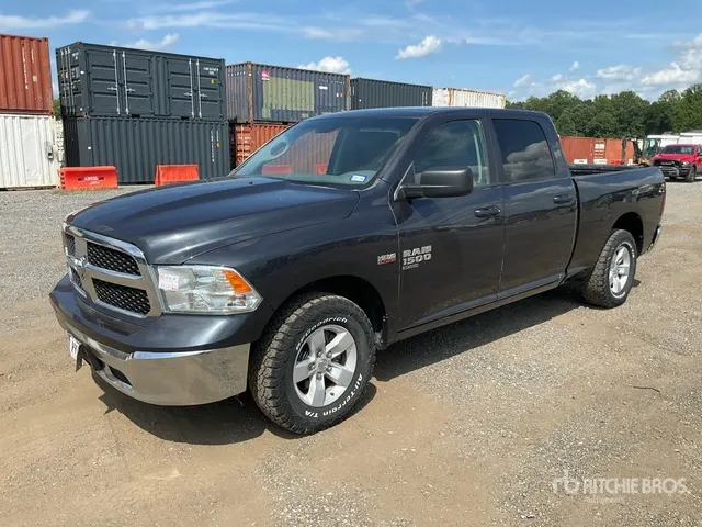 2019 Ram 1500 4x2 Crew Cab Pickup