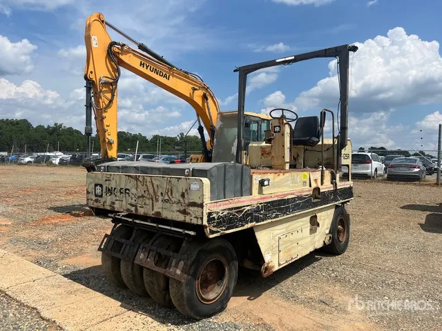 1995 Ingersoll Rand PT125R 9 Wheel Pneumatic Roller