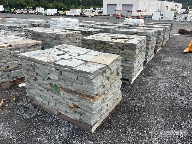 Quantity of (7) Tumbled flagstone pavers