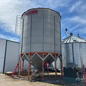 Twister +/- 5000 bu 6 Ring Grain Bin