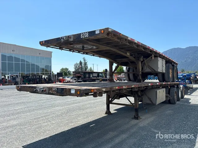 2009 Thruway 32 ft Super B-Train Lead Flatbed Trailer