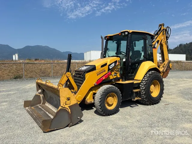 2016 Cat 420F2 4x4 Backhoe Loader