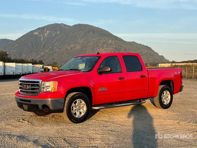 2013 GMC Sierra 1500 4x4 Crew Cab Pickup