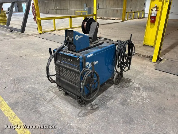 Miller Deltaweld 452 welder
