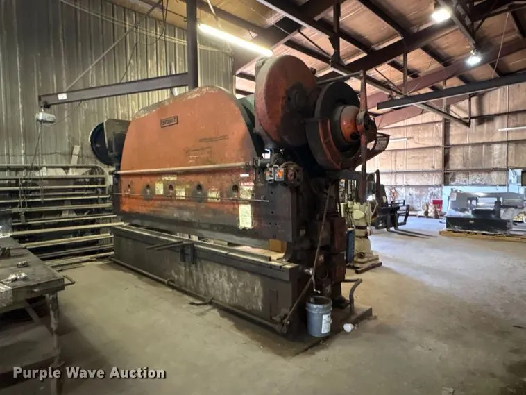 Cincinnati press brake