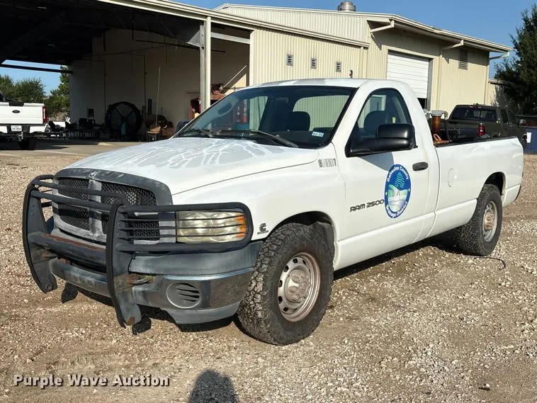2005 Dodge Ram 2500 pickup truck