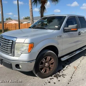 2011 Ford F150 Crew Cab pickup truck