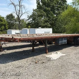 1974 Transcraft flatbed trailer