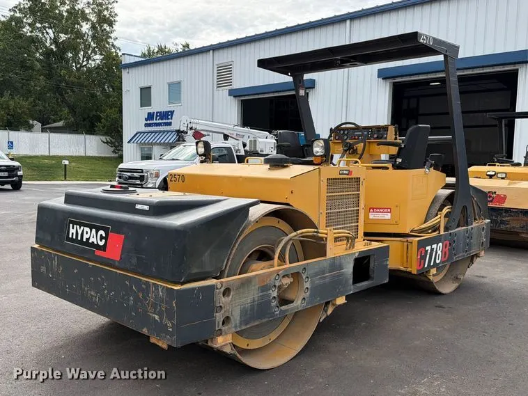 Hypac C 778 B double drum vibratory roller