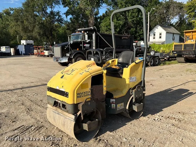 2015 Wacker Neuson RD12A double drum vibratory roller