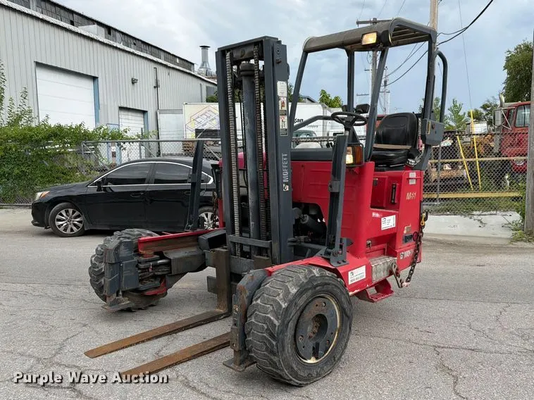 2009 Moffett M55.4 forklift