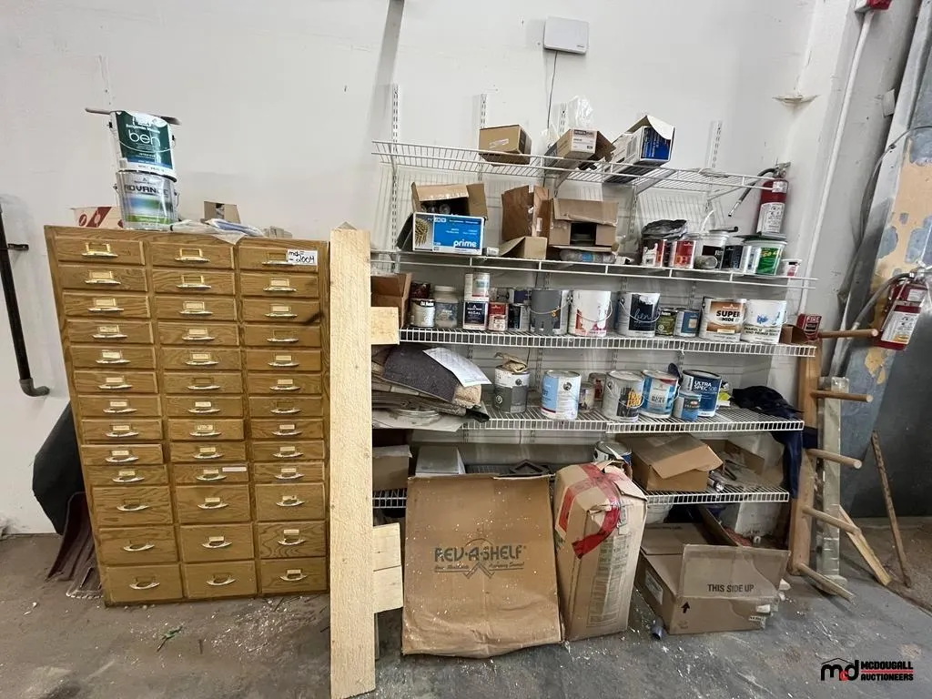 Shelf, Drawers and Contents
UNRESERVED