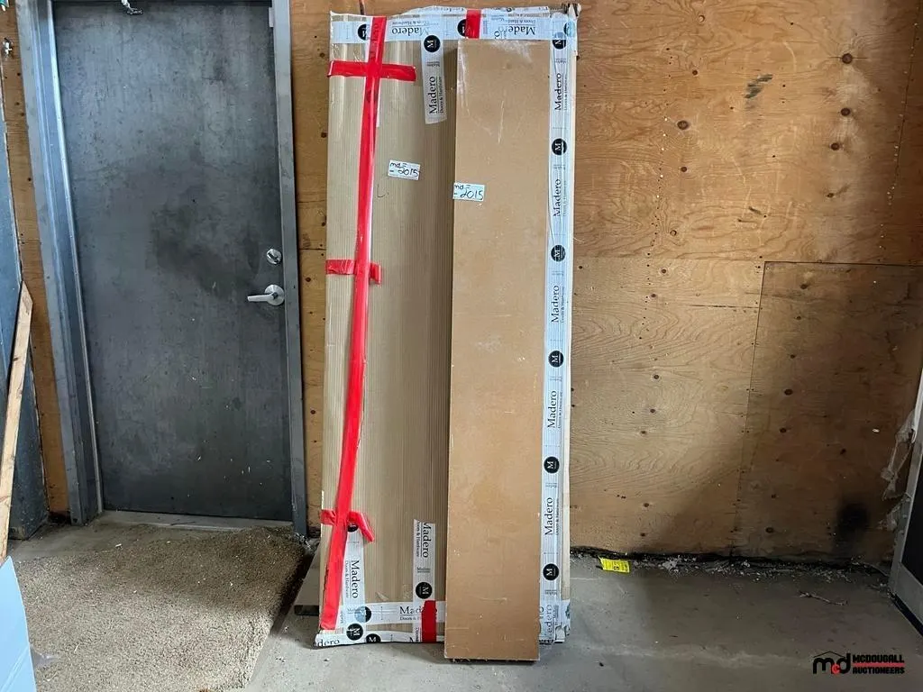 (2) Assorted Doors
UNRESERVED