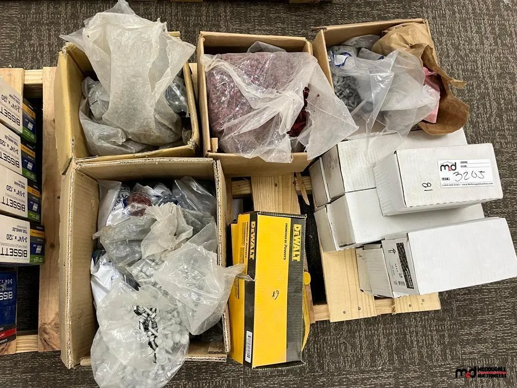 Assorted Construction Fasteners and Anchors
UNRESERVED