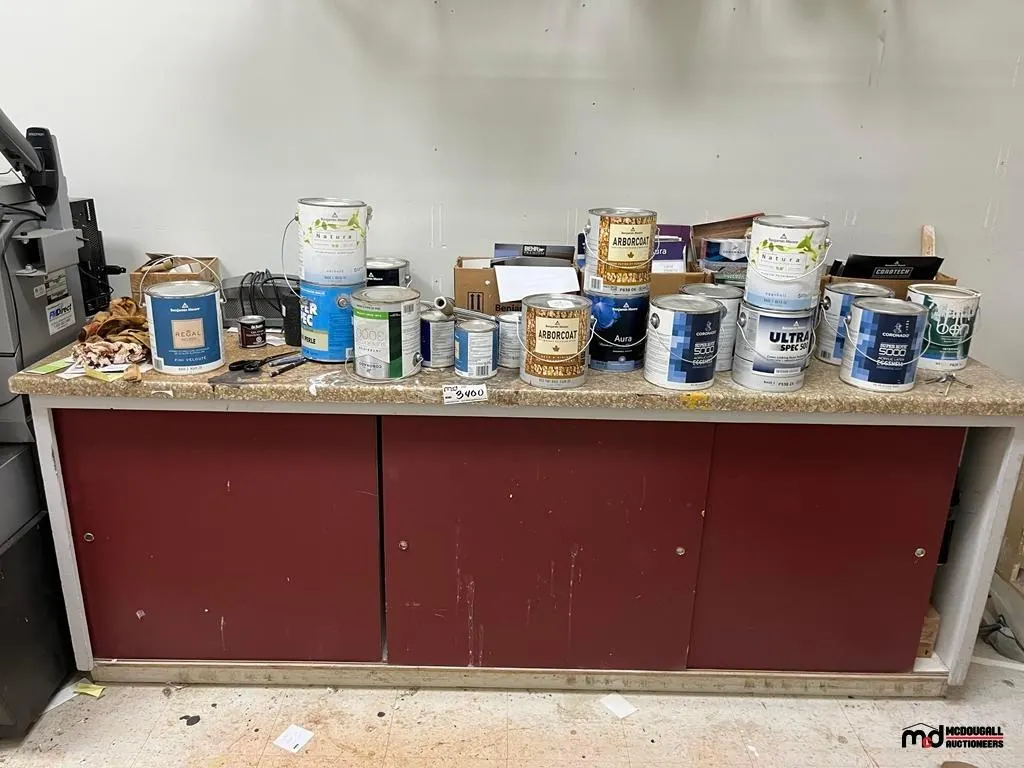 Cabinet Workbench w/ Contents
UNRESERVED