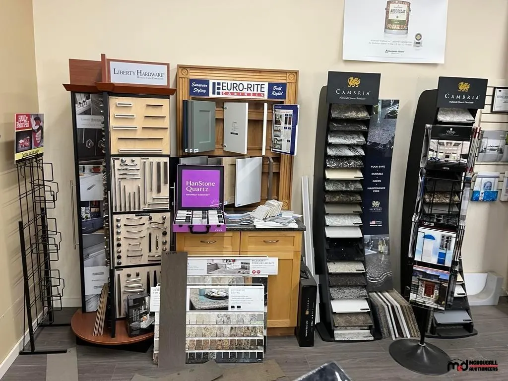 Assorted Cabinet Displays, Hardware and More
UNRESERVED