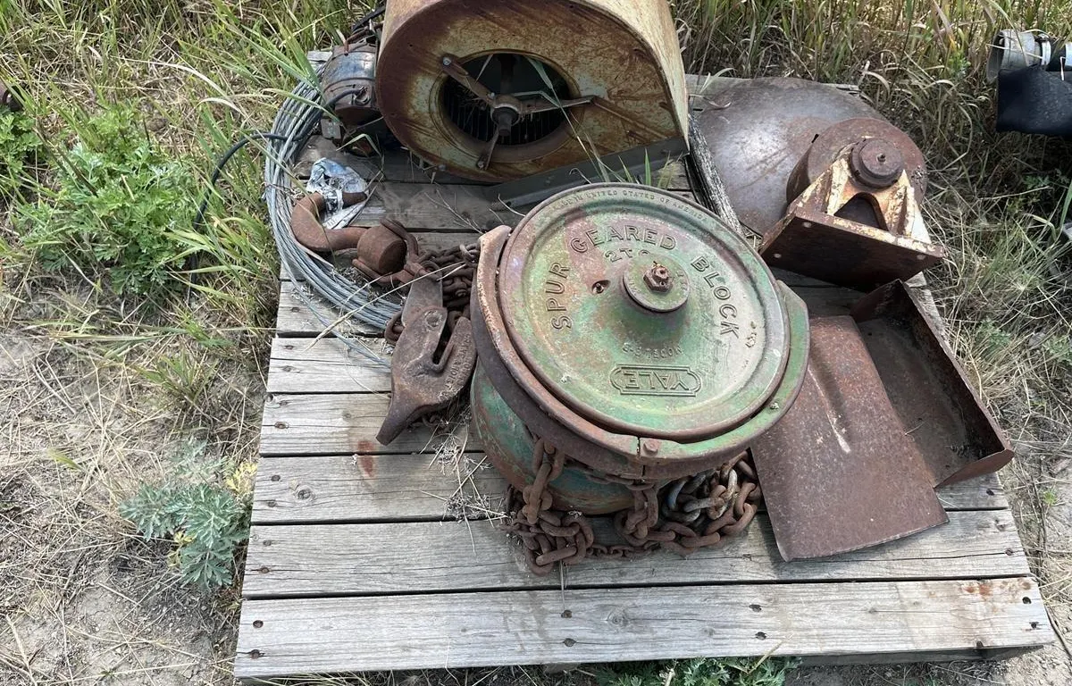 Yale 2-Ton Geared Block, Blower Motor Assembly and Parts
UNRESERVED