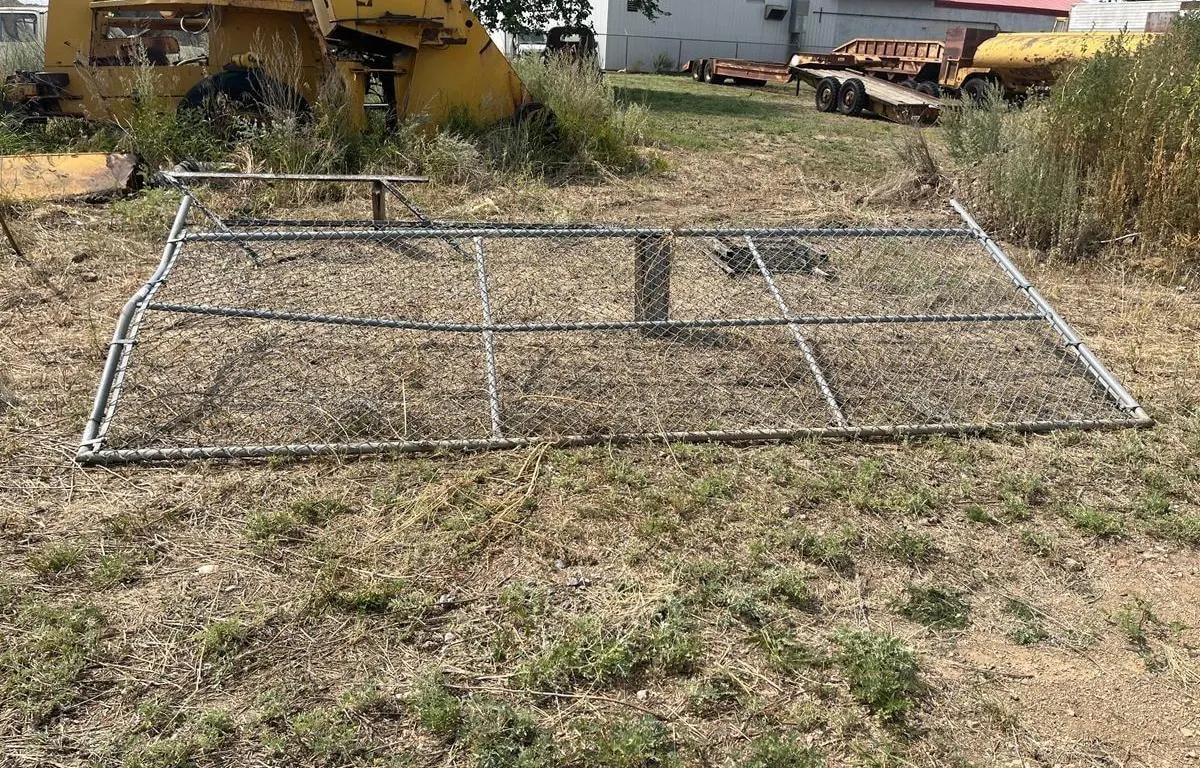 Chain-Link Gate Panels
UNRESERVED