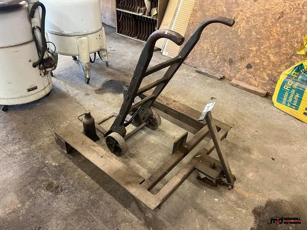U Frame Cart, Dolly & (2) Bottle Jacks
UNRESERVED