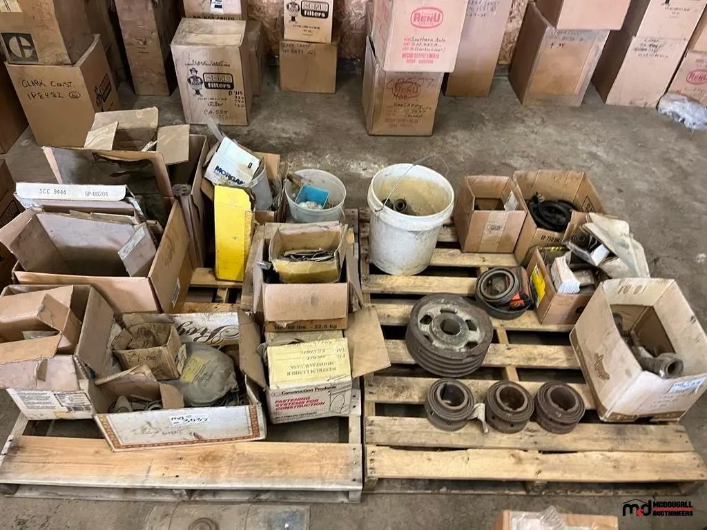 Assorted Piston Engine, Manual Slack Adjuster, Fasteners &
UNRESERVED