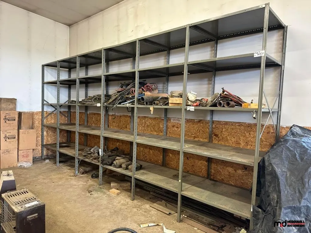 18' x 8' Metal Shelving Unit (Contents Not Included)
UNRESERVED