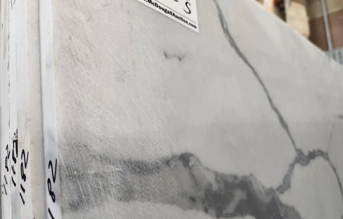 (5) White and Grey Veined Quartz Slabs
UNRESERVED
