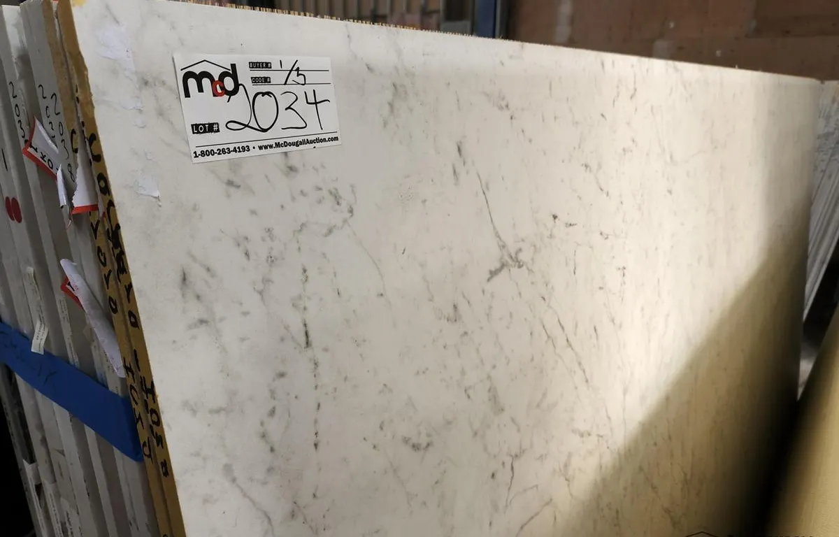 (3) Carrara Porcelain Slabs
UNRESERVED