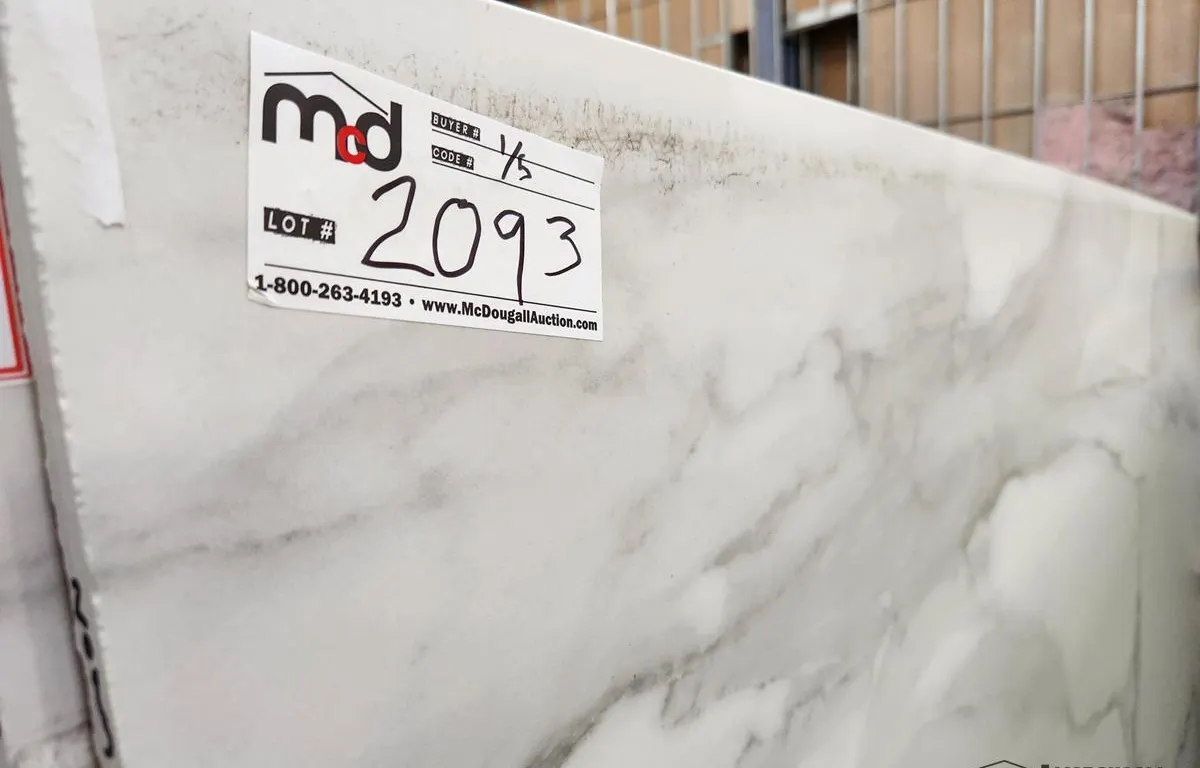 (3) White and Grey Porcelain Slabs
UNRESERVED