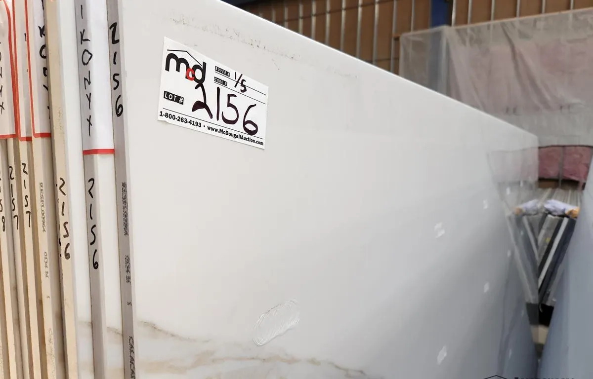 (5) Calacatta Porcelain Slabs
UNRESERVED
