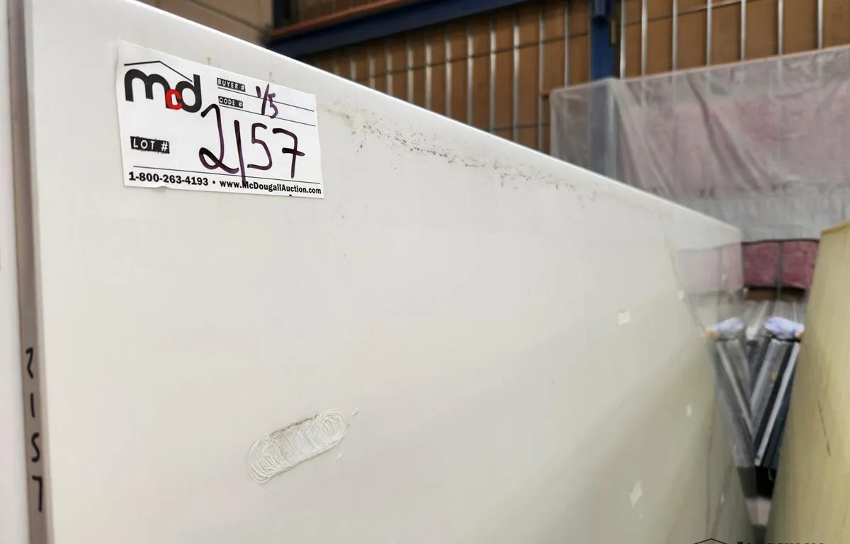 (5) Calacatta Porcelain Slabs
UNRESERVED