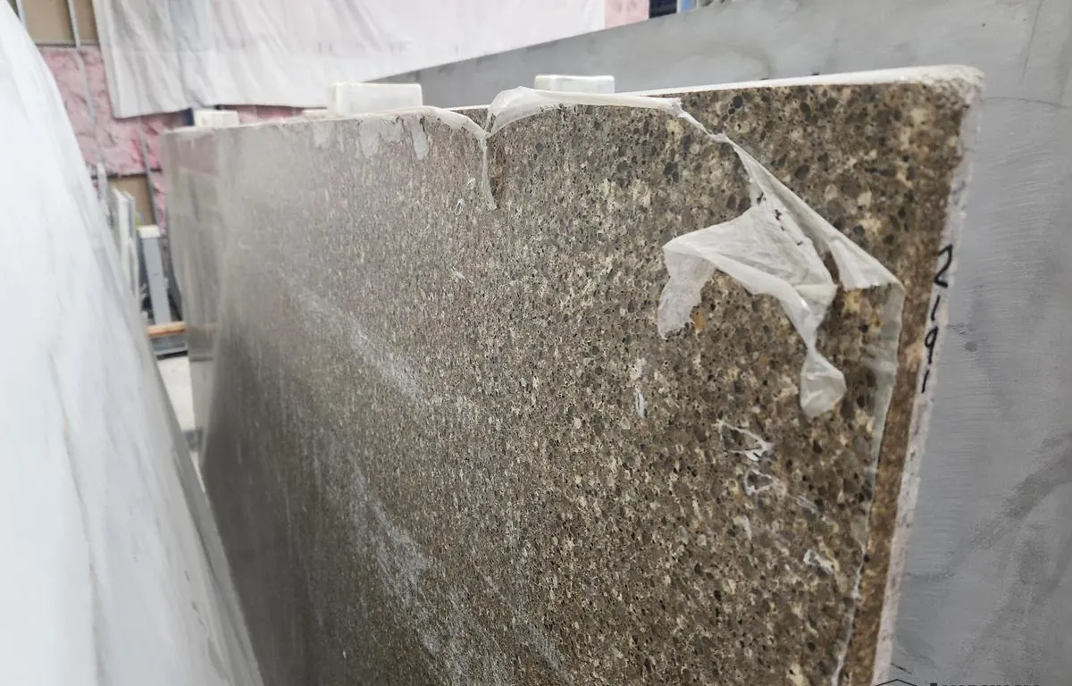 Mottled Brown Quartz Slab
UNRESERVED