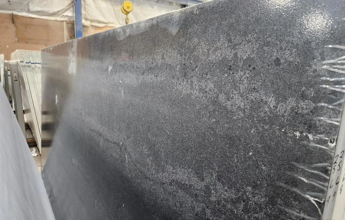 (4) Urban Jet Quartz Slabs
UNRESERVED
