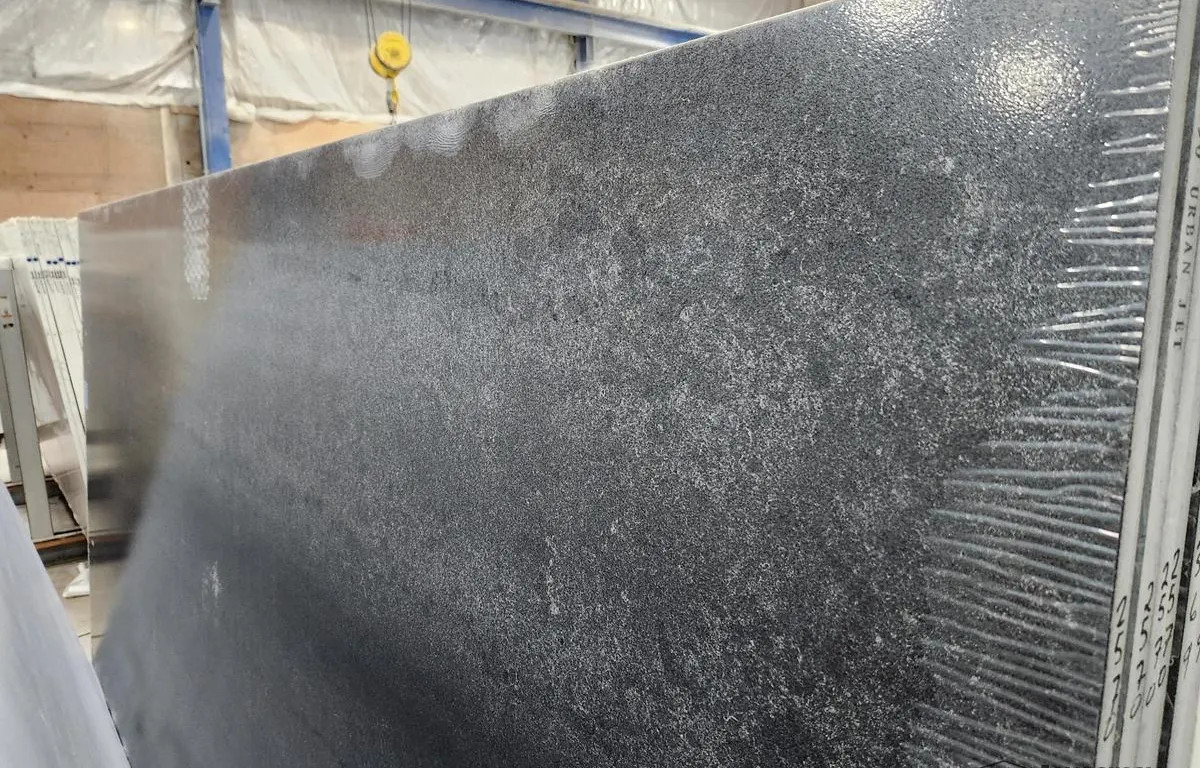 (4) Urban Jet Quartz Slabs
UNRESERVED