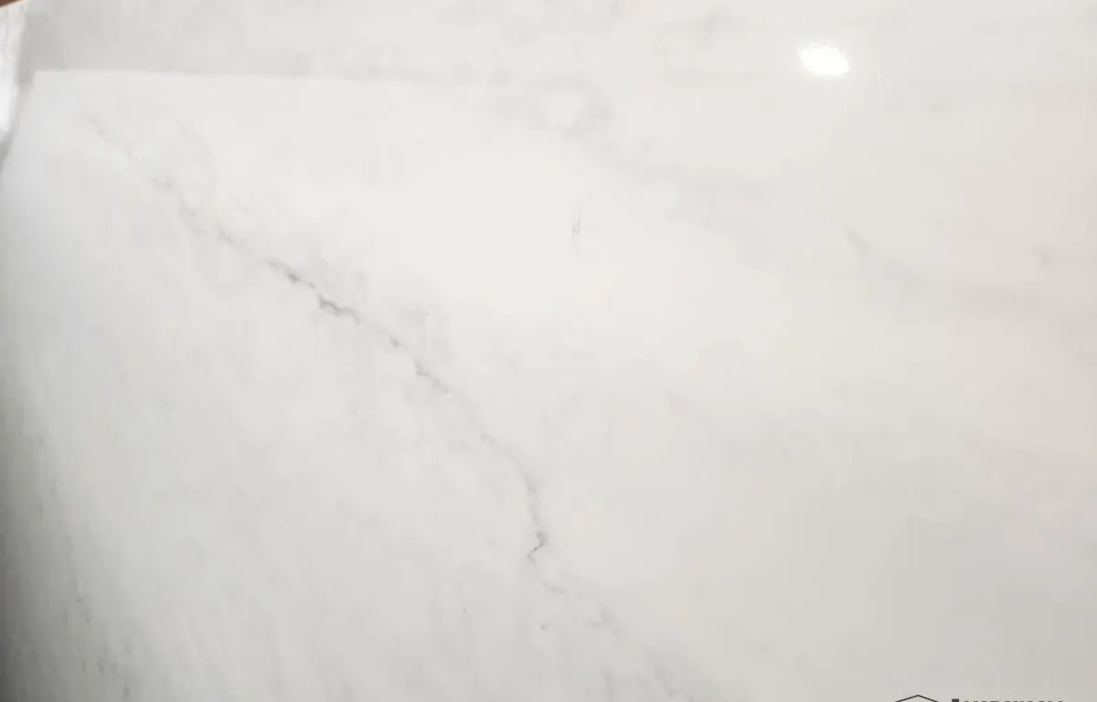 (2) White and Grey Quartz Slabs
UNRESERVED