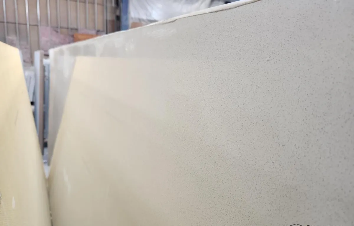 Quartex Snow Flurry Quartz Slab
UNRESERVED